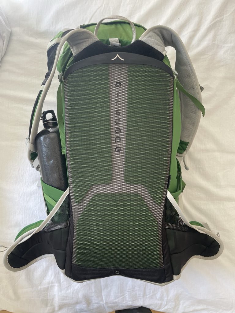 Back system of an Osprey Talon 33